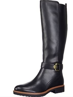 Tommy Hilfiger Frankly 2 boots size 8.5 m